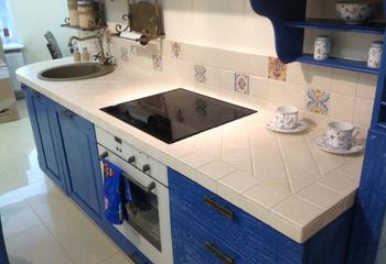 Монтаж и облицовка столешниц на кухне